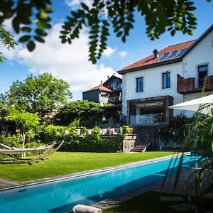 Le Clos Des Sens 5* Annecy
